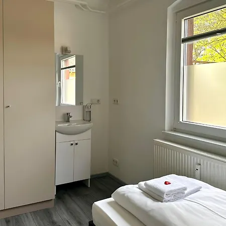 Craftsmen'S Comfort - Apartment By Comfort Housing Falkensee Esterno foto