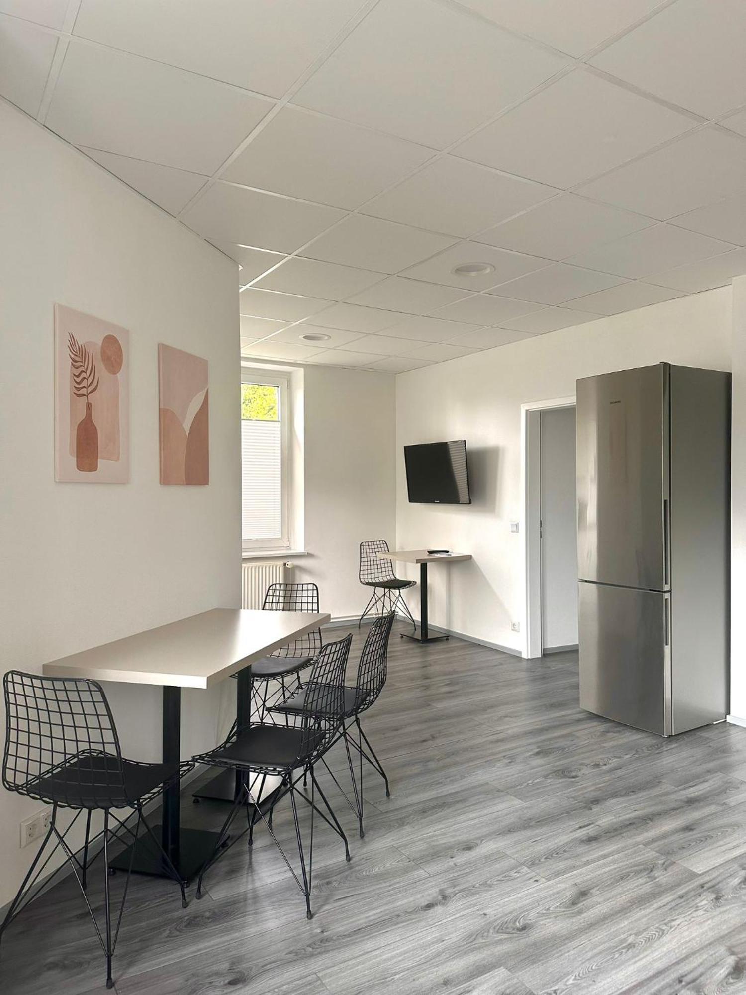 Apartment Craftsmen's Comfort - By Comfort Housing *